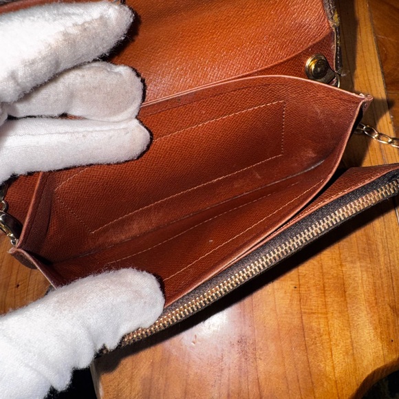 Louis Vuitton Monogram Bifold Wallet Brown/ vintage repurposed, rare find - Picture 11 of 17